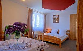 Ośrodek Wczasowy Groń Placówka